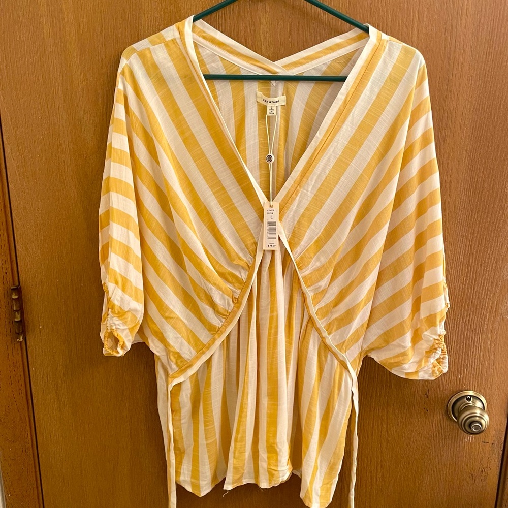 NWT Max Studio women’s striped V-neck blouse